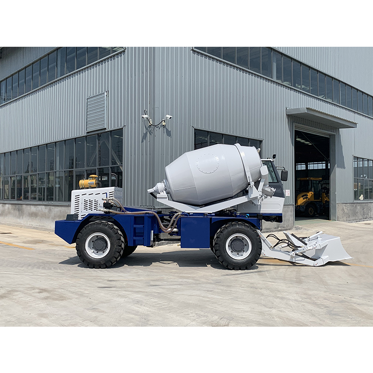 2m3 self loading concrete mixer